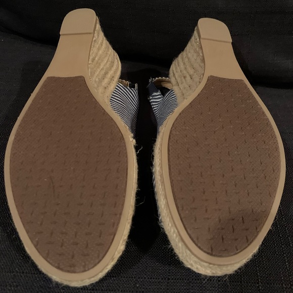 Wedge sandals - Picture 6 of 7